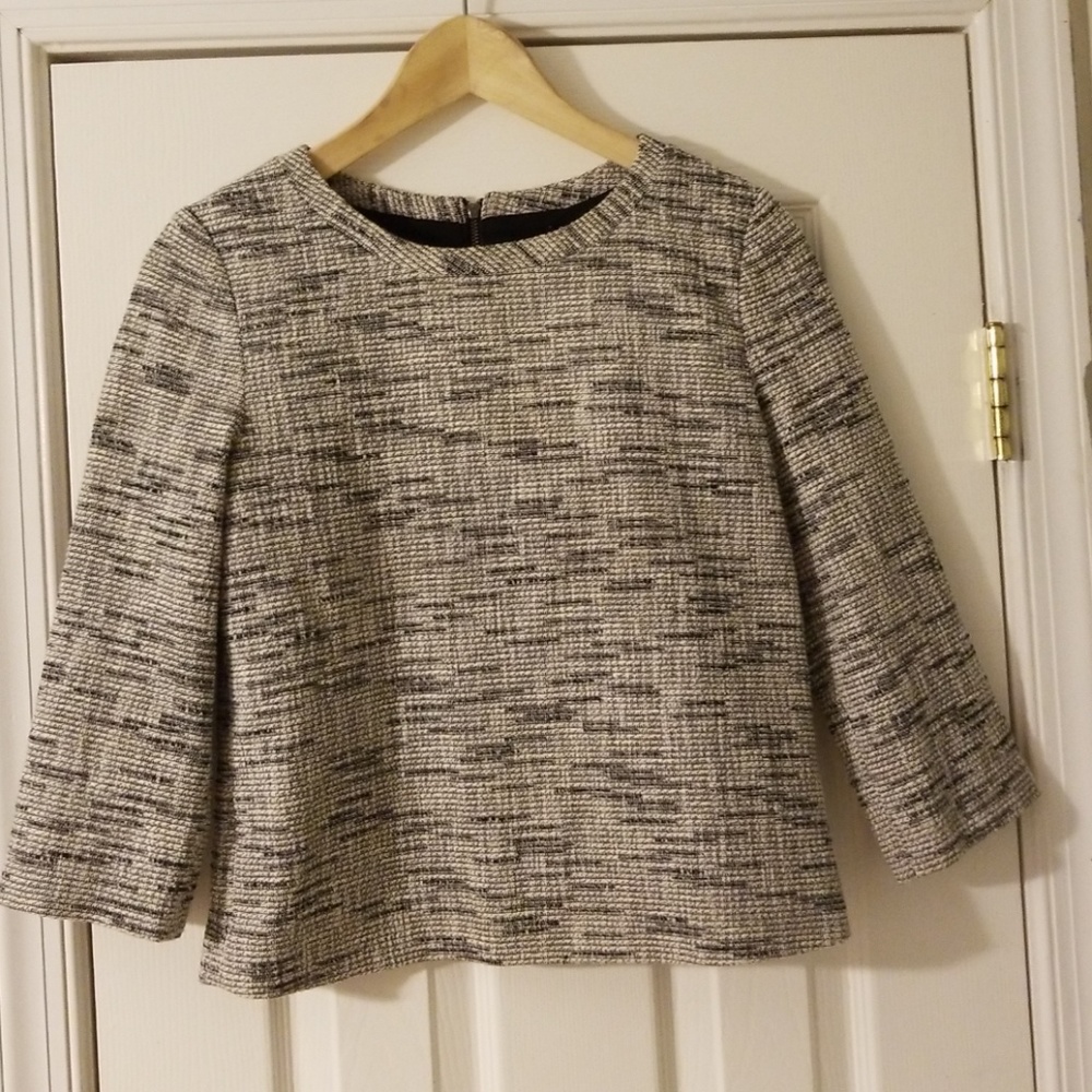 Theory Black and White 3/4 Sleeve Top